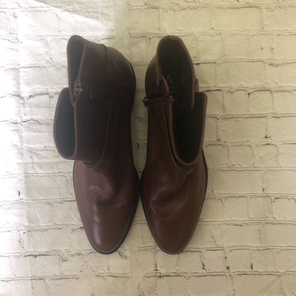 Aquatalia leather buckle bootie - Picture 2 of 6